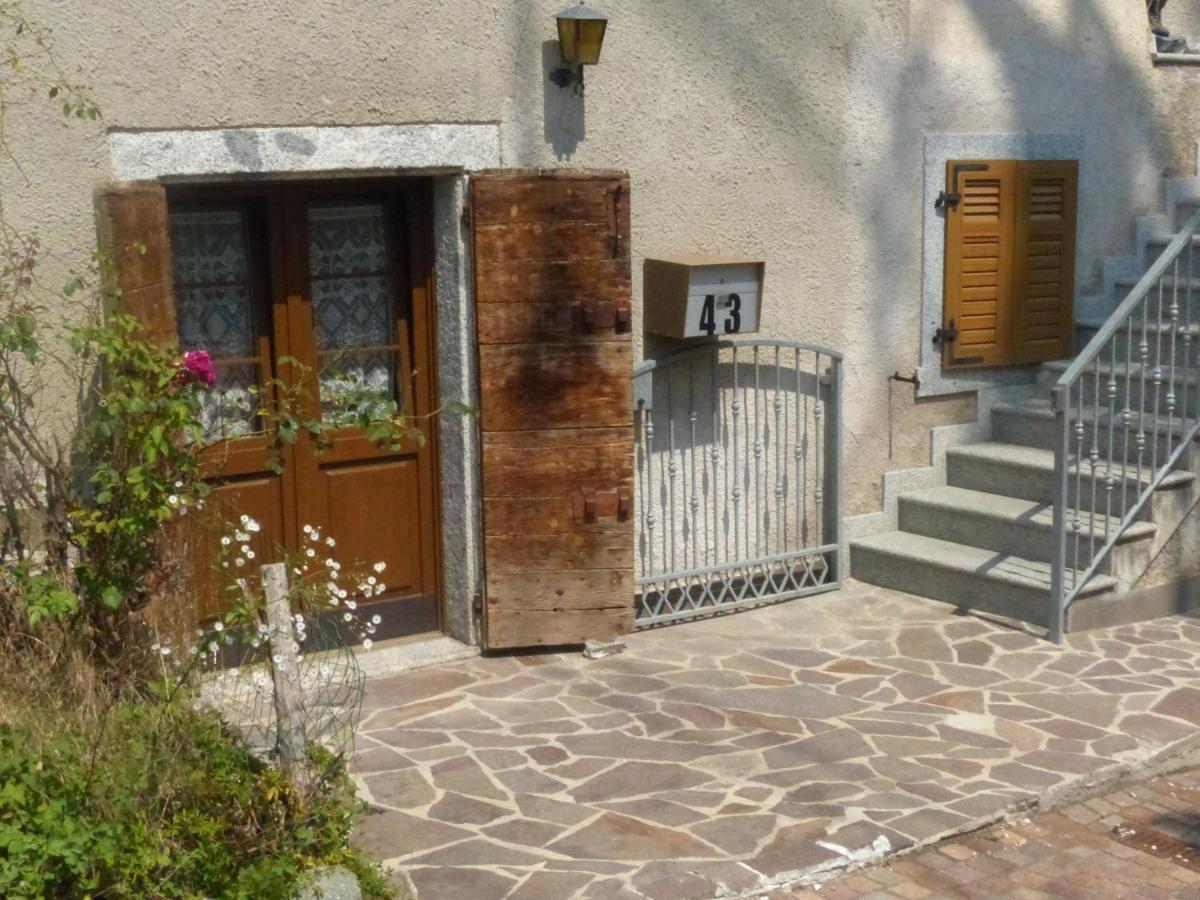 Appartamento Trentino II 科马诺泰梅 外观 照片